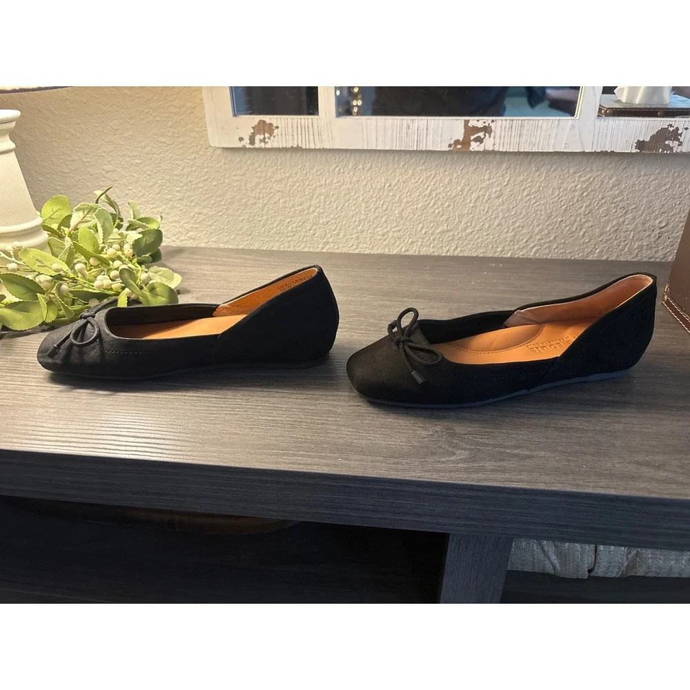 Gentle Souls by Kenneth Cole‎ flats women's size 5.5 sailor black
